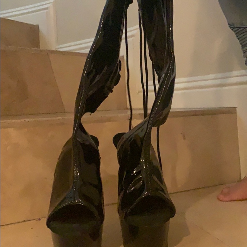 Pleaser Heel
